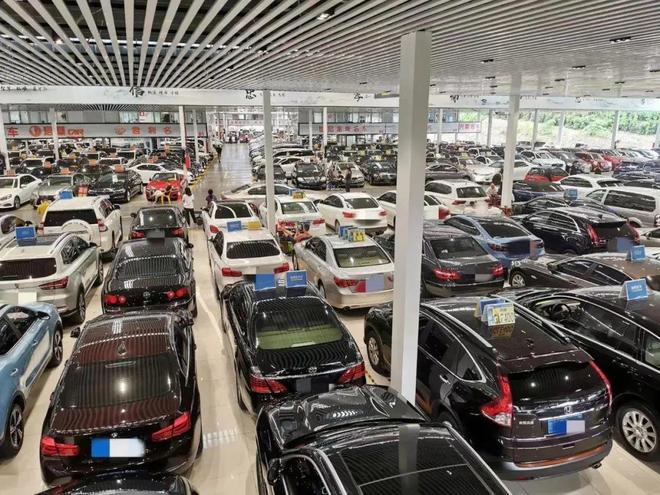 買車新選擇 為何二手車市場交易持續(xù)火熱？